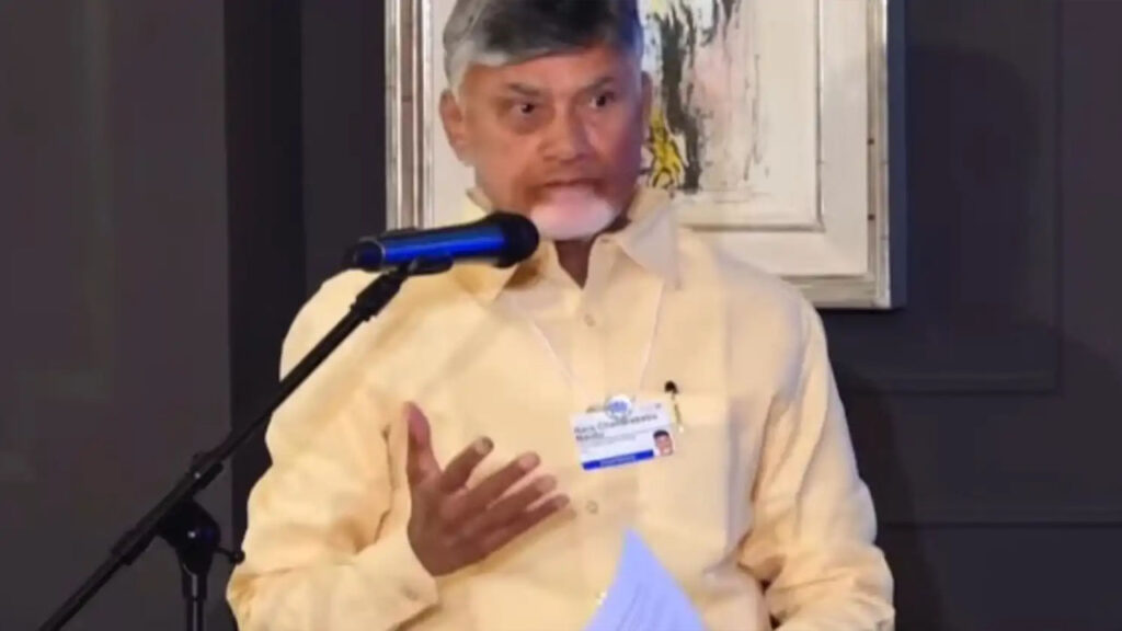 భార‌తీయుల ర‌క్తంలోనే వ్యాపార లక్ష‌ణాలు: చంద్రబాబు