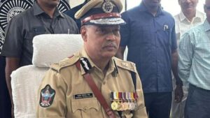 పెరుగుతున్న సైబర్ నేరాలపై డీజీపీ ఆందోళన