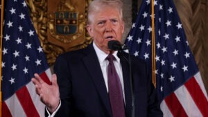 హష్ మనీ కేసు..ట్రంప్‌కు భారీ ఊరట