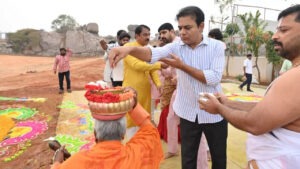 భోగి వేడుకల్లో కేటీఆర్‌, హరీశ్‌ రావు