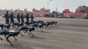 ఆర్మీ పరేడ్‌లో రోబోటిక్ డాగ్స్‌ మార్చ్​పాస్ట్