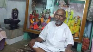 100 ఏళ్లుగా కుంభమేళాకు వస్తున్న స్వామి