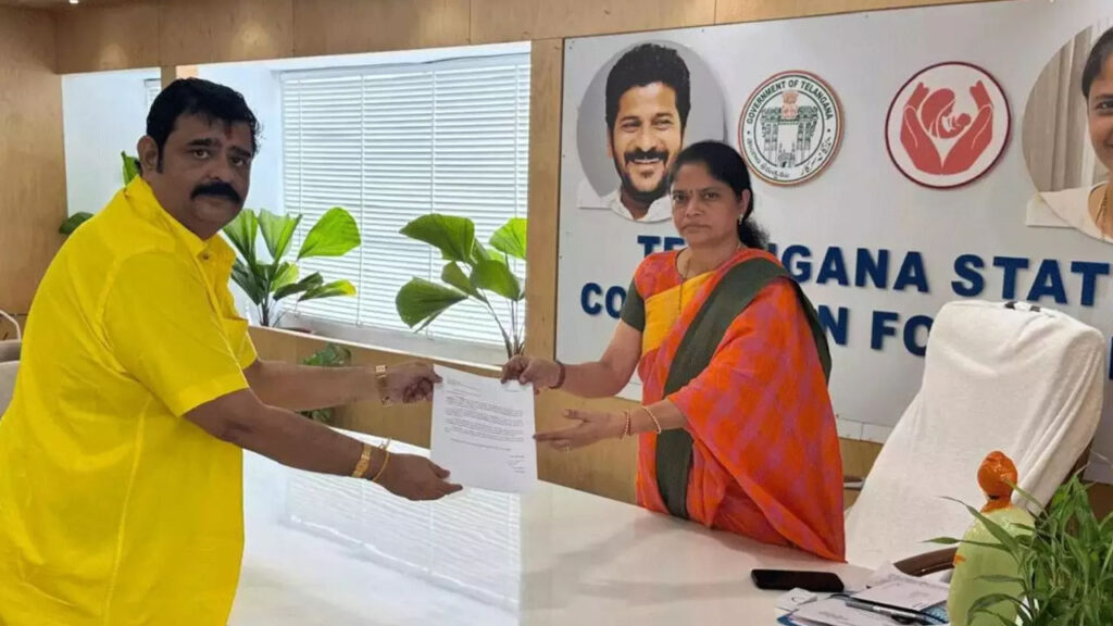 తెలంగాణ మహిళా కమిషన్‌కు వేణుస్వామి క్షమాపణలు