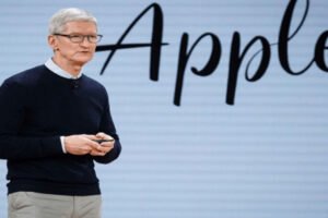 apple ceo tim cook salary gets18 raise he is now earning