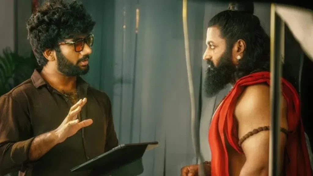 ఇండియా డైరెక్టర్‌గా గుర్తింపు పొందాడు.