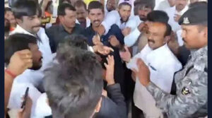 హైకోర్టును ఆశ్రయించిన ఈటల రాజేందర్