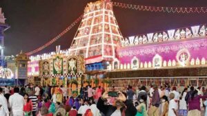 తిరుమలలో పెరిగిన భక్తుల రద్దీ