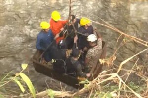 workers in the coal mine..one's dead body was exhumed