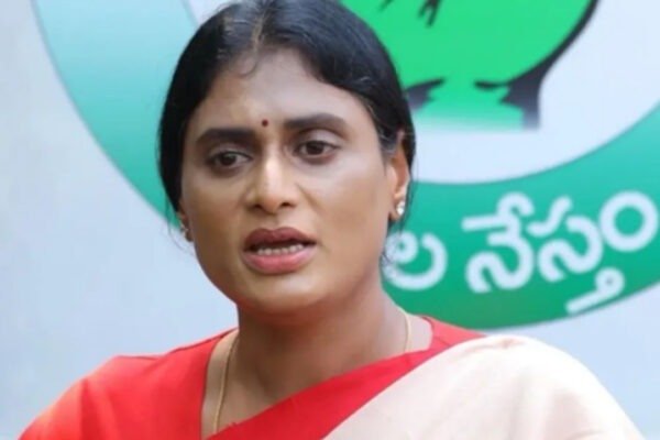 ys sharmila asked cm chandrababu to pay the pending dues of aarogyasri