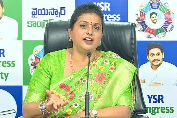 తిరుపతి తొక్కిసలాటను పుష్ప2తో పోల్చిన రోజా