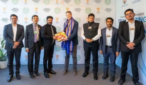 తెలంగాణలో 60 వేల కోట్ల పెట్టుబడితో AWS డేటా సెంటర్లు