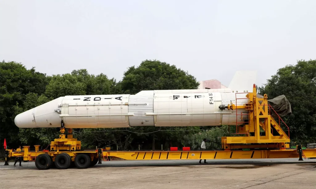 భారత అంతరిక్ష పరిశోధన ISRO కోసం సిద్ధమైంది