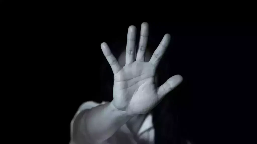 గర్భాన్ని తొలగించుకోవచ్చు: అలహాబాద్ హైకోర్టు