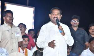 గ్రామ వార్డు సచివాలయ ఉద్యోగులను తొలగించం : మంత్రి డోలా