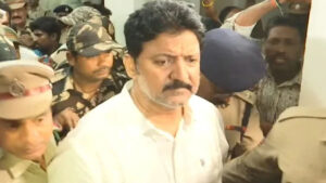 వల్లభనేని వంశీ పిటిషన్‌పై విచారణ వాయిదా