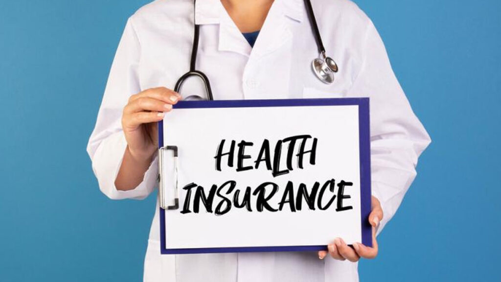 ఏపీలో త్వరలోనే ఉచిత ఆరోగ్య బీమా పథకం అమలు