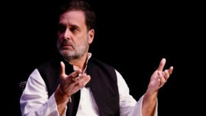 రాహుల్ గాంధీకి లక్నో కోర్టు సమన్లు