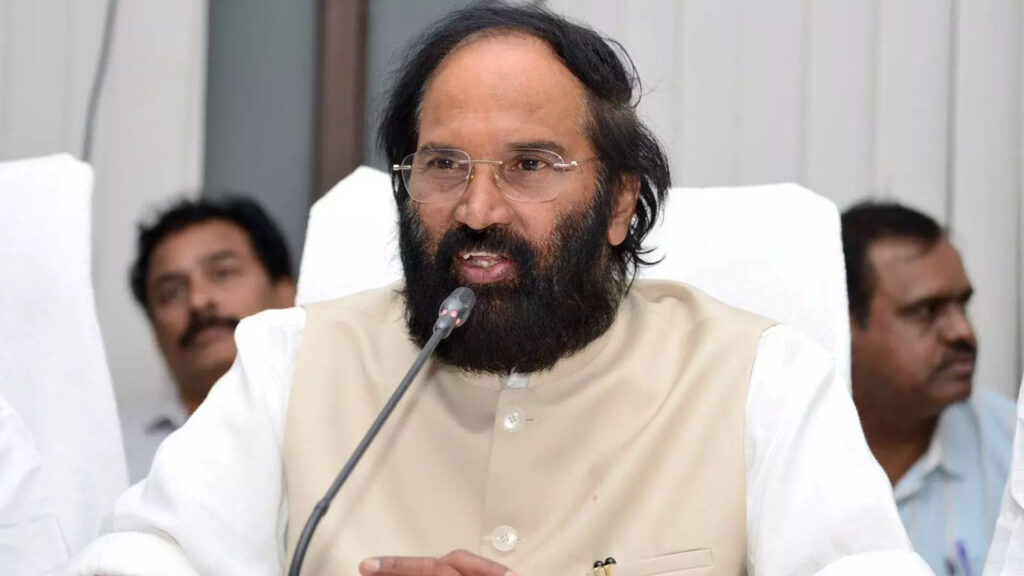 పార్టీ ఎమ్మెల్యేలు, ఎమ్మెల్సీలకు ఉత్తమ్ వార్నింగ్..