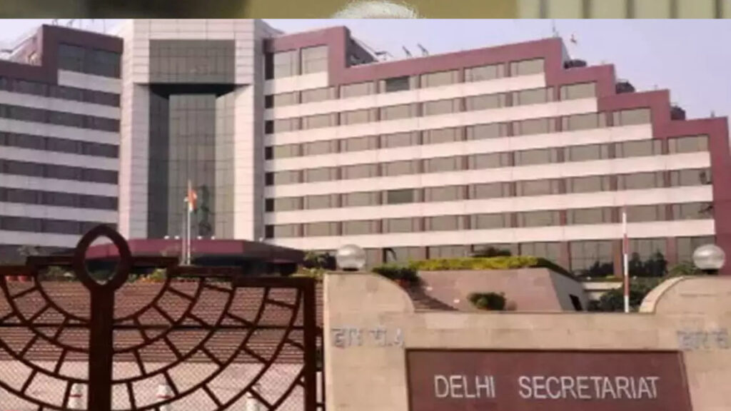 ఢిల్లీ సెక్రటేరియట్‌ను సీజ్ చేసిన అధికారులు