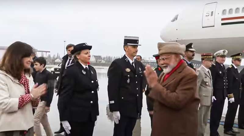 PM Modi arrives in France