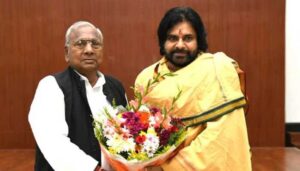 ఏపీ డిప్యూటీ సీఎం ను కలిసిన కాంగ్రెస్ నేత వీహెచ్