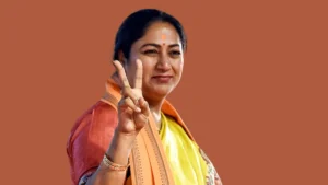 ఢిల్లీ రాజకీయల్లో వేడి – అతిషికి రేఖా గుప్తా కౌంటర్