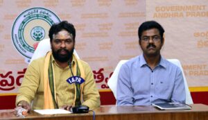 విధుల పట్ల నిర్లక్ష్యం వహించే ఇ.ఎస్.ఐ. వైద్యులుపై, వేటు తప్పదు