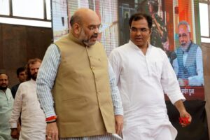 అమిత్ షాతో పర్వేశ్ వర్మ భేటీ