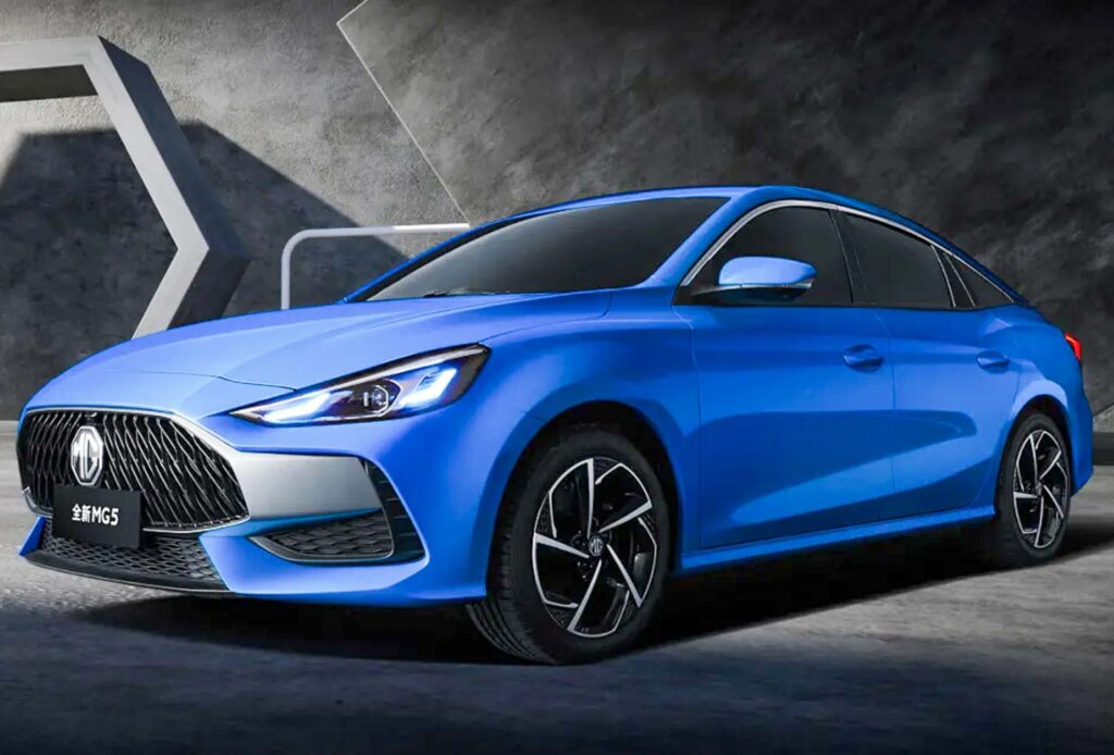 మార్కెట్లోకి ఎంజీ కామెట్ కారు కొత్త వెర్షన్