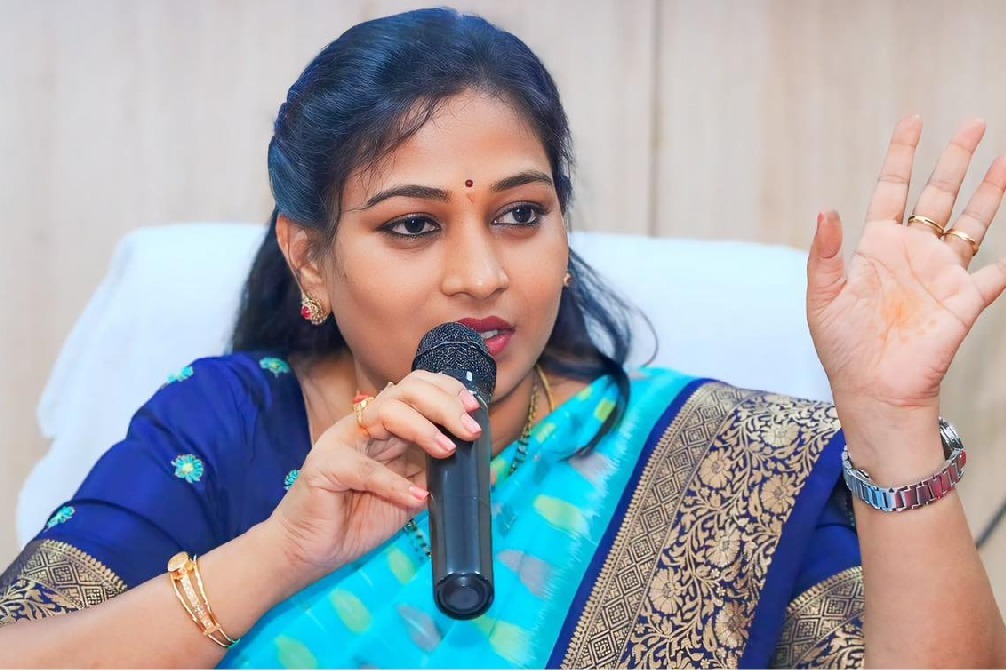  వంశీ అరెస్ట్ పై సునీత స్పందన 