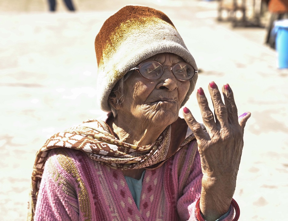 dlehi voters old man