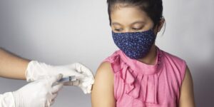 6 నెలల్లో అందుబాటులోకి బాలికల క్యాన్సర్‌ వ్యాక్సిన్‌