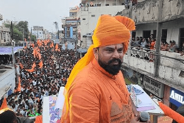 రాజాసింగ్‌ ఫేస్‌బుక్, ఇన్‌స్టా ఖాతాల  