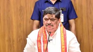 బీసీల మేలు కోసం చేసే ప్రయత్నాలను అడ్డుకోవద్దు – మంత్రి పొన్నం