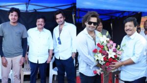 హీరో రామ్‌ పోతినేనిని కలిసిన మంత్రి కందుల దుర్గేష్