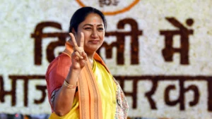 రేఖ గుప్తా ఆస్తుల విలువ మీకు తెలుసా?