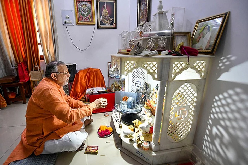 up finanace minister