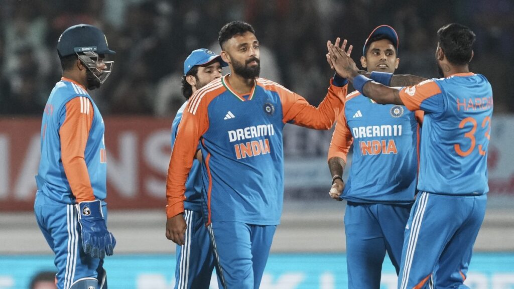 భారత స్పిన్నర్ గా చరిత్రలో నిలుస్తాడా..వరుణ్