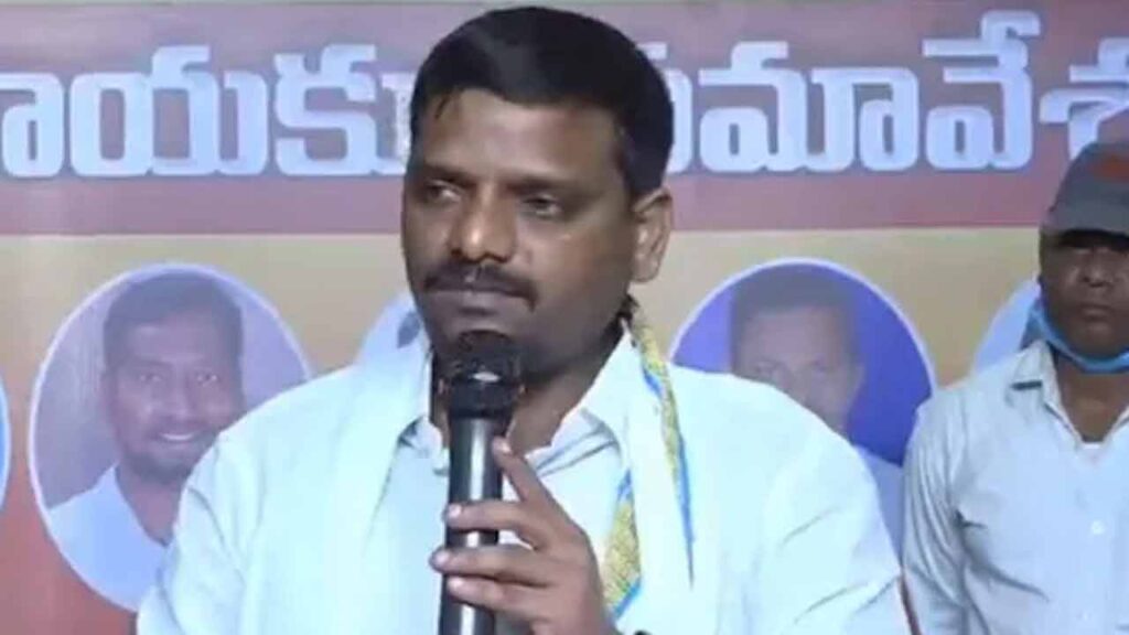 తీన్మార్ మల్లన్నకు షోకాజ్ నోటీసు