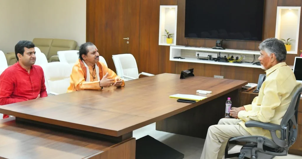 నాగ ఫణి శర్మకు పద్మశ్రీ పురస్కారం.. చంద్రబాబు