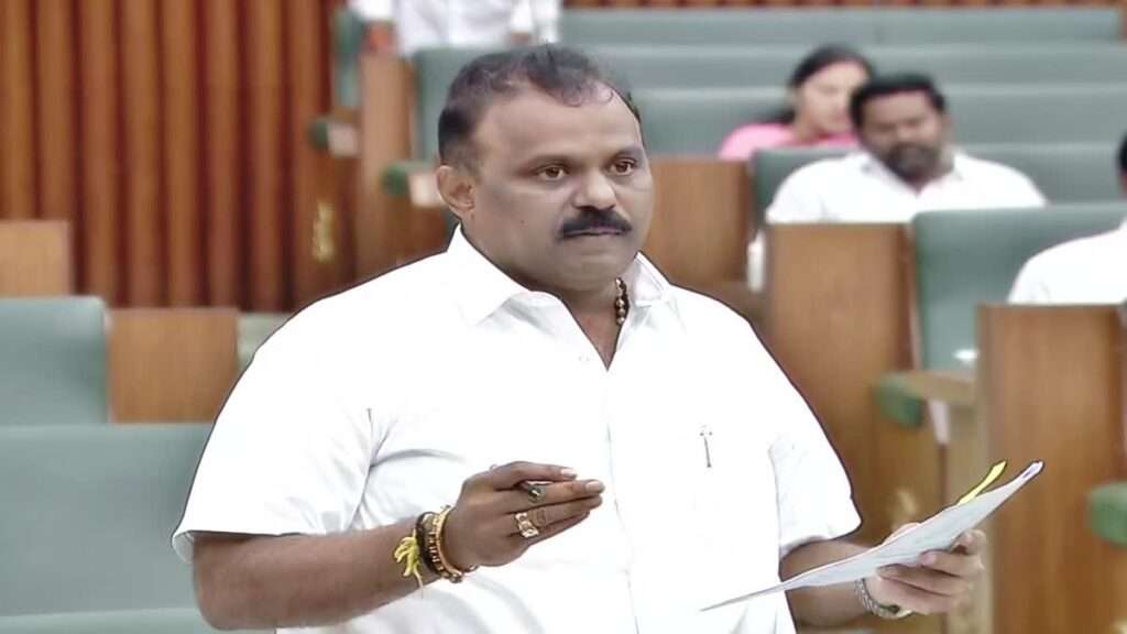 ప్రయివేట్ భూముల తొలగింపు