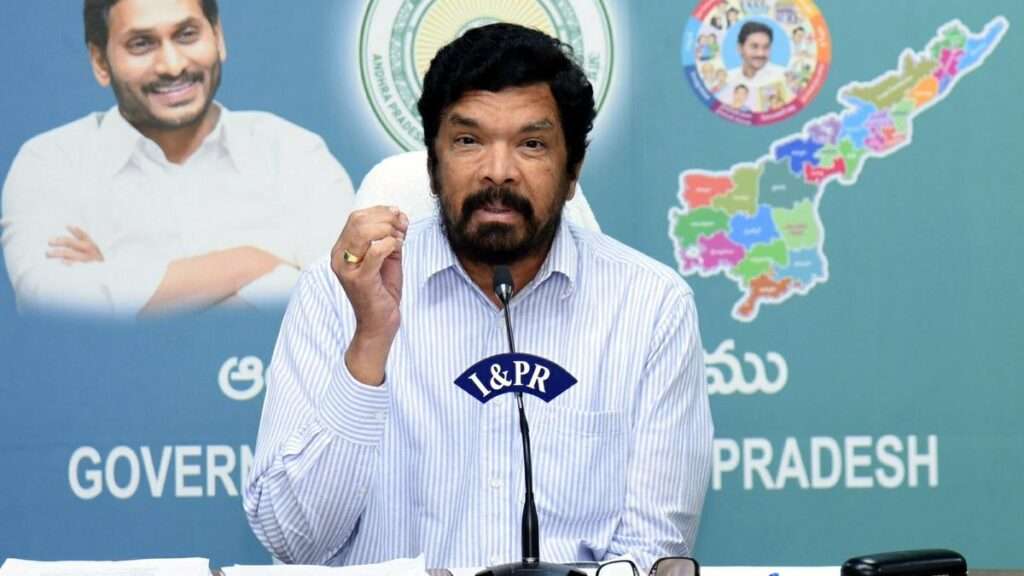 పోసాని కృష్ణమురళి క్వాష్ పిటిషన్లపై ఏపీ హైకోర్టు కీలక ఆదేశాలు