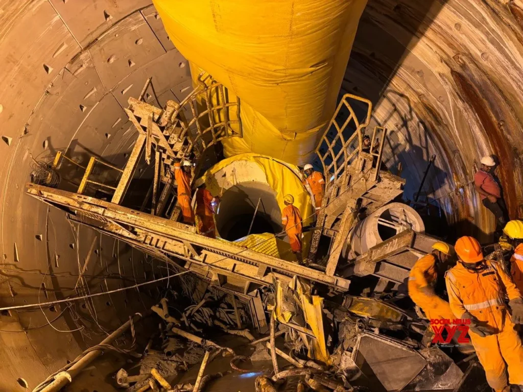 టన్నెల్ ప్రమాదం వద్దకు వెళ్లనున్న: సీఎం