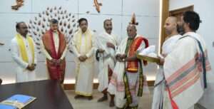 ఒంటిమిట్ట రాములవారి కల్యాణానికి చంద్రబాబును ఆహ్వానించిన టీటీడీ చైర్మన్