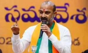 డిజిటల్ అరెస్టుల పై బండి సంజయ్ కామెంట్స్