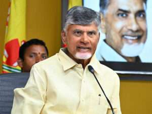 అన్ని బస్సులకు ఉచిత ప్రయాణం :చంద్రబాబు నాయుడు
