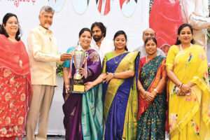 స్పోర్ట్స్ మీట్ విజేత‌లకు బ‌హుమ‌తుల ప్ర‌దానం