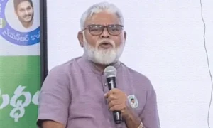 పవన్ ను ఊసరవెల్లితో పోల్చిన అంబటి