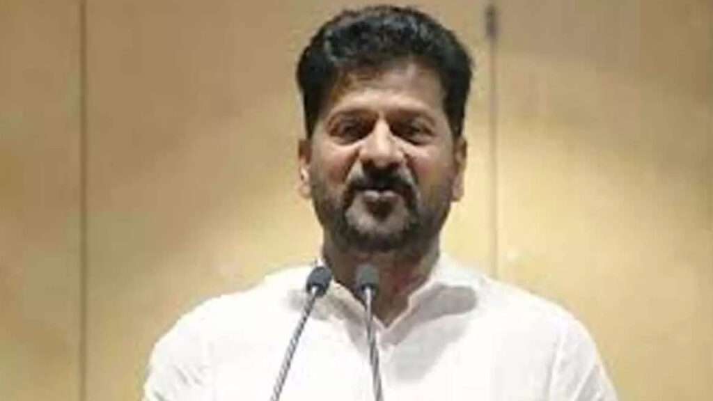 BRS : ప్రజల్లోకి బిఆర్ఎస్ ఇలా వెళ్లాలని చూస్తుంది – CM రేవంత్