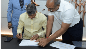 ఉగాది సందర్బంగా రూ.38 కోట్ల సహాయ నిధి ఫైలుపై సంతకం చేసిన సీఎం చంద్రబాబు..